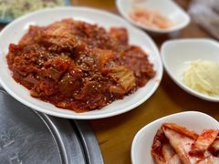 -亲昵春川鸡排(韩国美食街店)