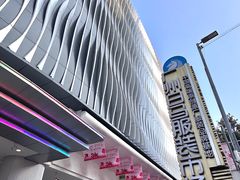 -广州白马服装市场