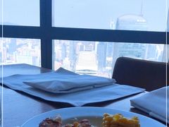 -广州柏悦酒店·悦吧·顶楼露天酒吧