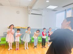 -蓝话筒·少儿成人演讲口才·主持朗诵·戏剧表演(大华第一坊店)