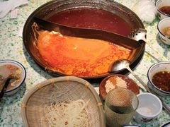 -鸿姐老火锅(疁城新天地店)