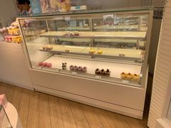-好利来(新宜白店)