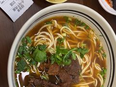 -小马牛肉面·牛骨熬制(南京博物院店)