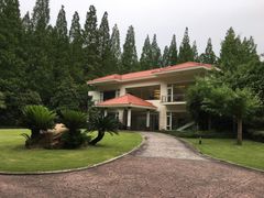 -上海怡沁园度假酒店