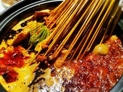 -钢管厂五区小郡肝串串香(蜀都万达店)