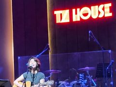 -TZ House音乐现场(来福士中心店)