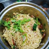 手掰肠鸡蛋炒面