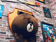 -LINE FRIENDS Garosu-gil Flagship Store
