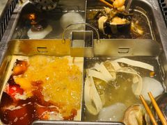 -海底捞火锅(关山保利店)