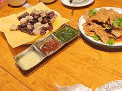 -蒙艾里民族传统菜蒙餐