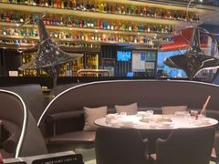 大堂-领鲜天下·焗海鲜·花胶鸡(天目里店)