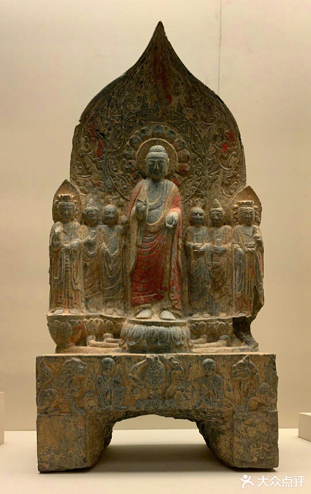 东魏61立佛七尊像北齐61坐佛七尊像