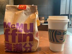 -星巴克臻选(南京艾尚天地店)