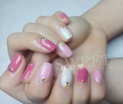 -睫乐园•睫公馆•美睫美甲沙龙