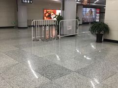 -铁西广场(地铁站)