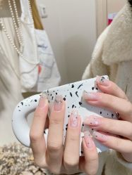 -NEW LOOK-绿麓 · 美甲美睫脱毛工作室