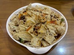 -三鞭一花·独一处·元英砂锅(海光寺店)