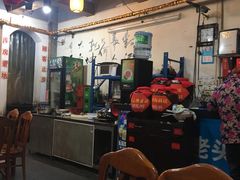 大堂-易老头三样菜(南滨路总店)