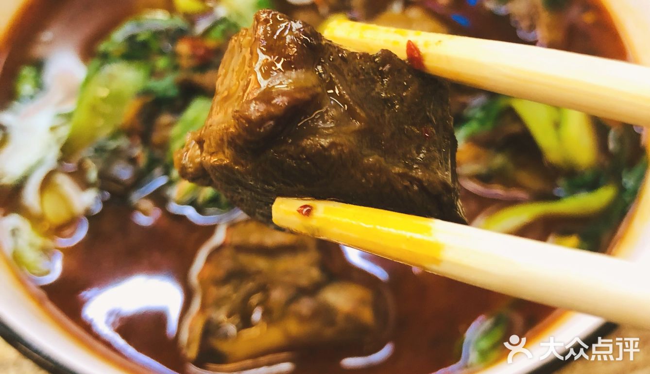 你都无法预料，这家店有最好吃的豆皮～ 为此天天来吃