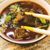 你都无法预料，这家店有最好吃的豆皮～ 为此天天来吃