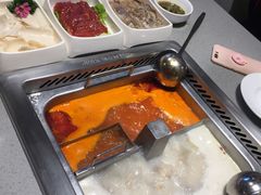 番茄锅底-海底捞火锅(漕宝路店)