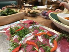 -野山舂·贵州现舂酸汤火锅(鸿通城店)