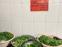 -正宗杨记普洱酸醋米线(总店)