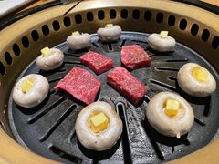 -炼火烤肉店