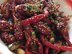 -张大师鸭爪爪特色干锅(南湖店)