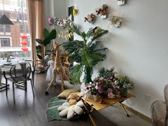 -ins森林童话餐厅coffee&bistro