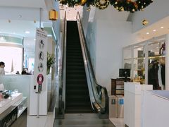 -百盛(莘庄店)