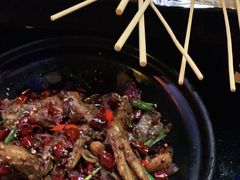 -何师烧烤Pro ·江湖川菜·小龙虾·精酿(太古里旗舰店)