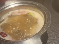 -海上明月海鲜火锅 鲜切牛肉