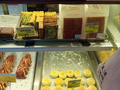 -鲍师傅糕点(西站店)
