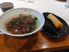 -馋三尺蟹粉小笼(人民广场店)