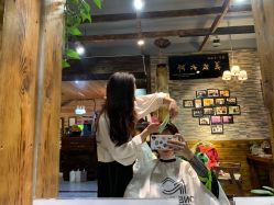 点击看大图 -MONE美发沙龙