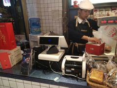 收银台及蛋糕盒-昆明冠生园·蛋糕·面包(南强街店)