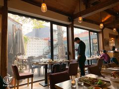 靠窗位-SUSU·苏苏(四合院创始店)