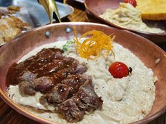 牛肉蘑菇烩饭-I HOLIC艾豪丽披萨(KKone店)