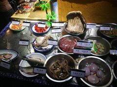 -丁里羊肉小镇(天鹅湖总店)