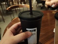 -星巴克臻选(世茂广场店)