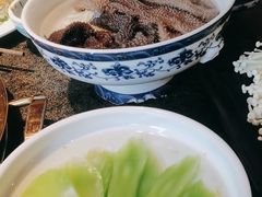 -小天鹅火锅·一线江景洪鼎旗舰店(洪崖洞店)