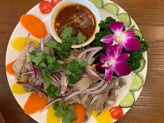 手抓肉-伊纳其新疆主题餐厅(龙岗店)