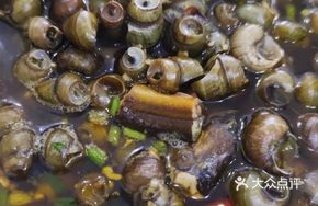 Eel and Snail Steamed