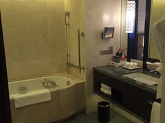 -舟山希尔顿酒店