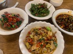 -湘缘道客•湘缘饭店·25年湘菜馆(古墩路店)