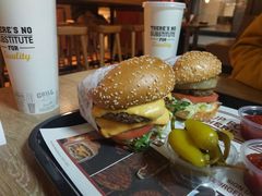 -The Habit Burger Grill 哈比特汉堡(复兴soho店)