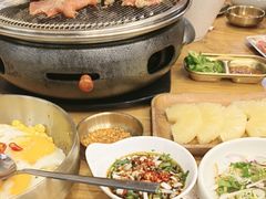 -青瓦餐厅·生鱼片·韩园烤肉(西塔店)