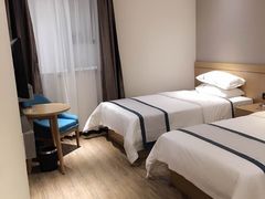 -城市便捷酒店(广州塔客村地铁站琶洲会展店)