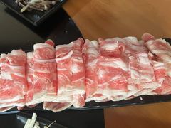 -果松木炭酸菜铜火锅·外婆参鸡汤